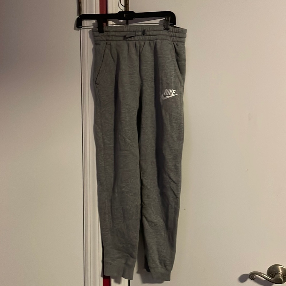 Kids Nike sweatpants